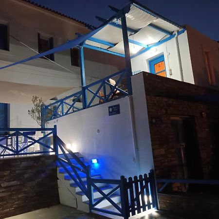 Roula'S Suites Ándros Dış mekan fotoğraf