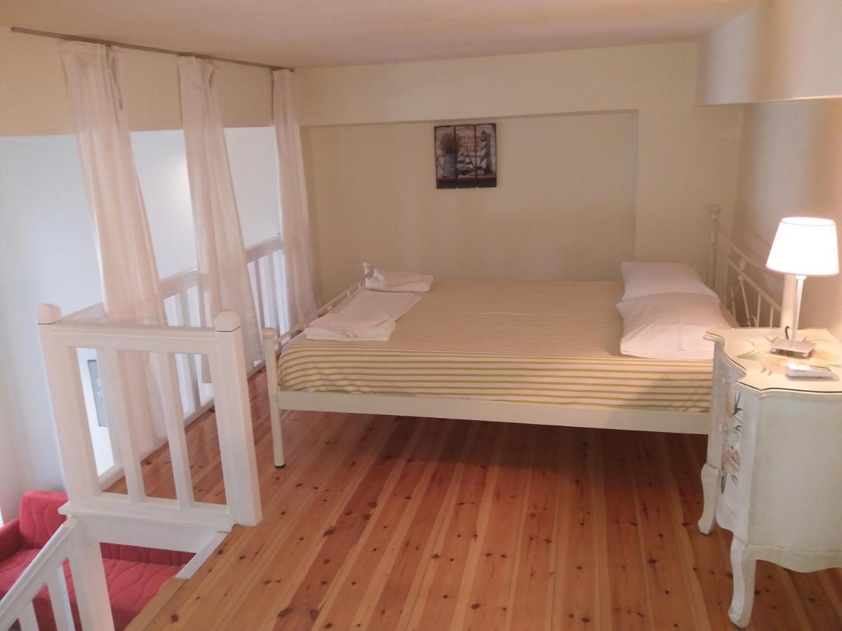 Roula'S Suites Ándros Dış mekan fotoğraf