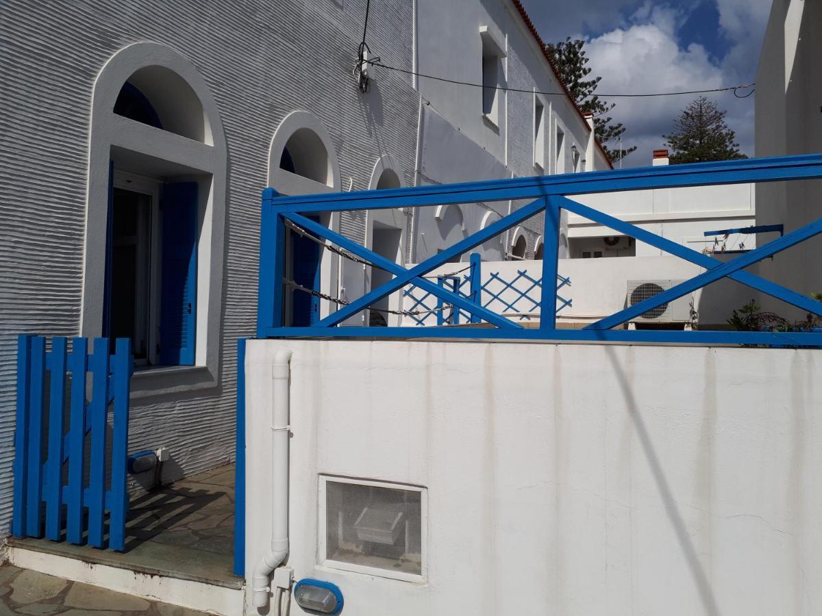 Roula'S Suites Ándros Dış mekan fotoğraf
